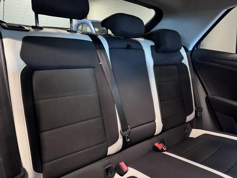 Volkswagen T-Roc 2.0 TDI SCR Advanced BMT 4MOTION