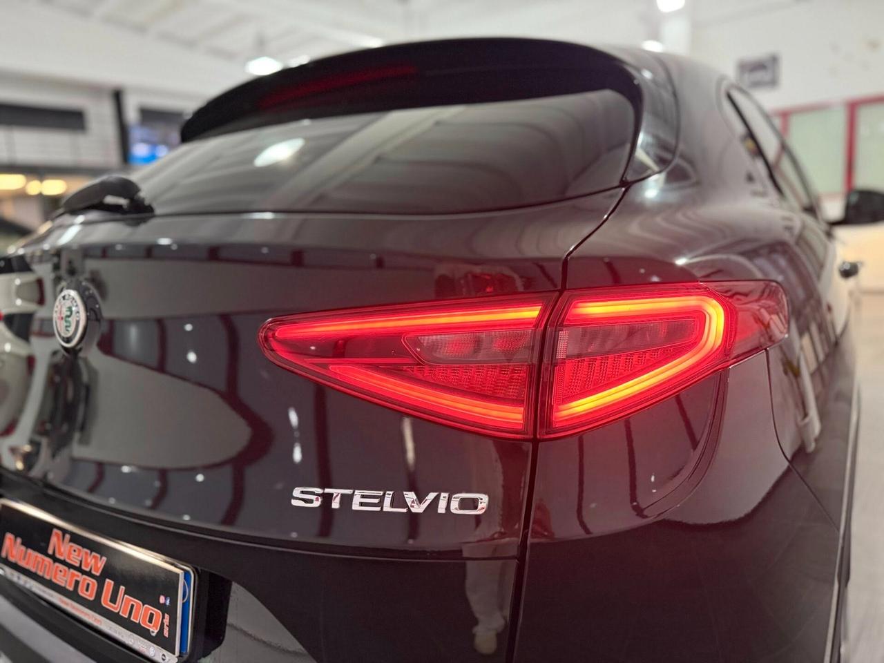 STELVIO 2.2 TD 160 CV AT8 RWD BUSINESS