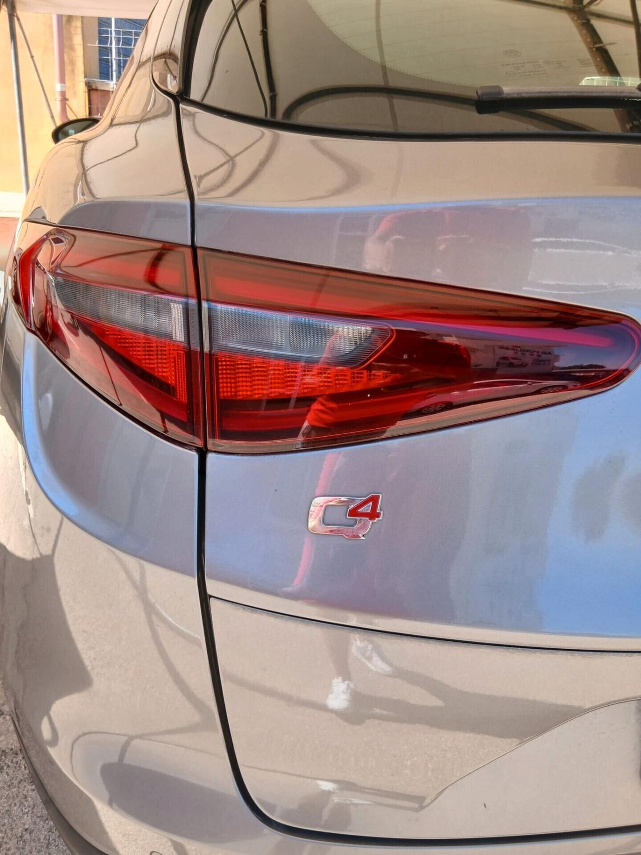 Alfa Romeo Stelvio 2.2 Turbodiesel 210 CV AT8 Q4