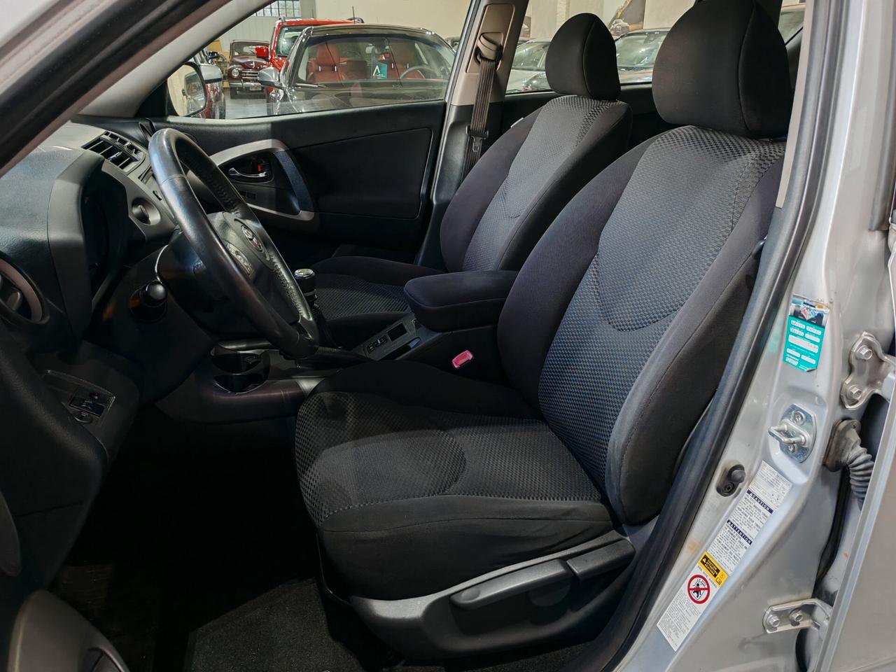 Toyota RAV 4 2.2 D-4D 136 CV Luxury