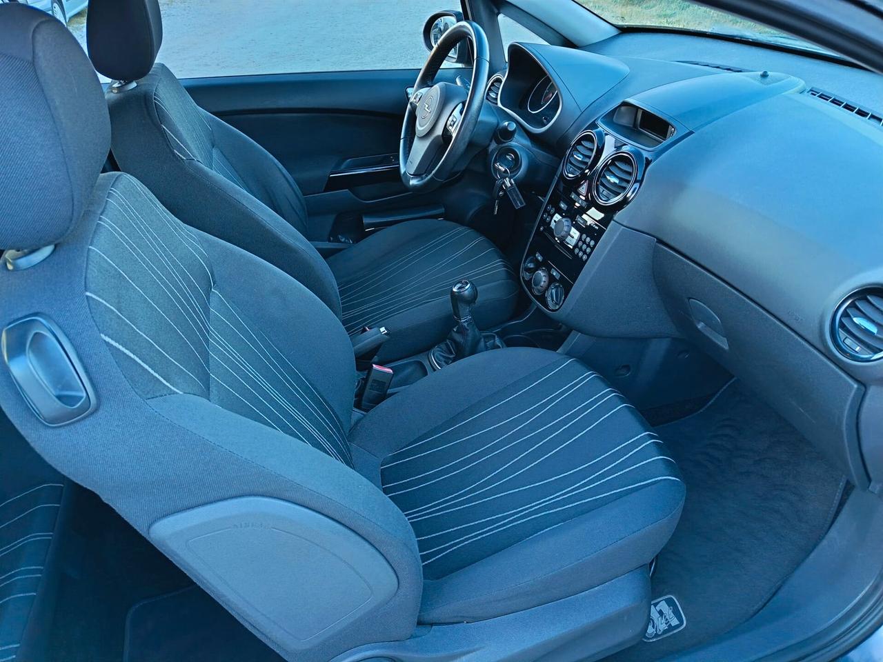 Opel Corsa 1.3 CDTI 95CV ecoFLEX 3 porte Edition km 168.000 CERTIFICATI NEOPATENTATI