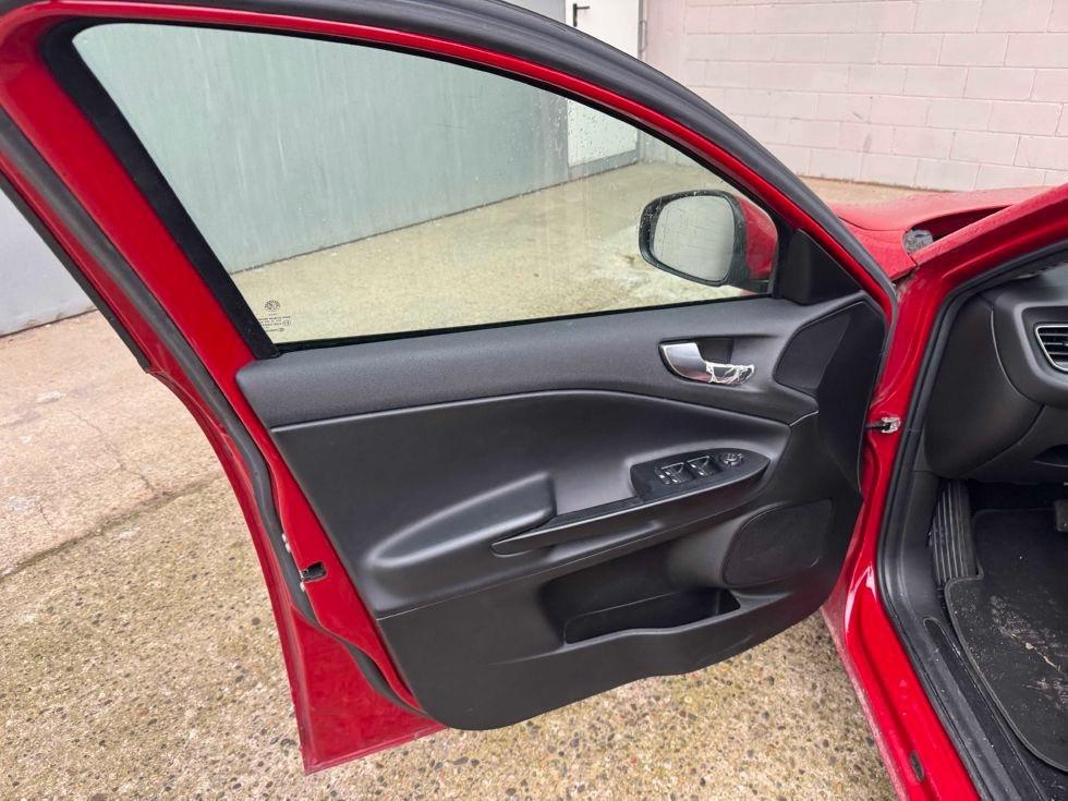 Alfa Romeo Giulietta 1.6 JTDm TCT 120 CV Business