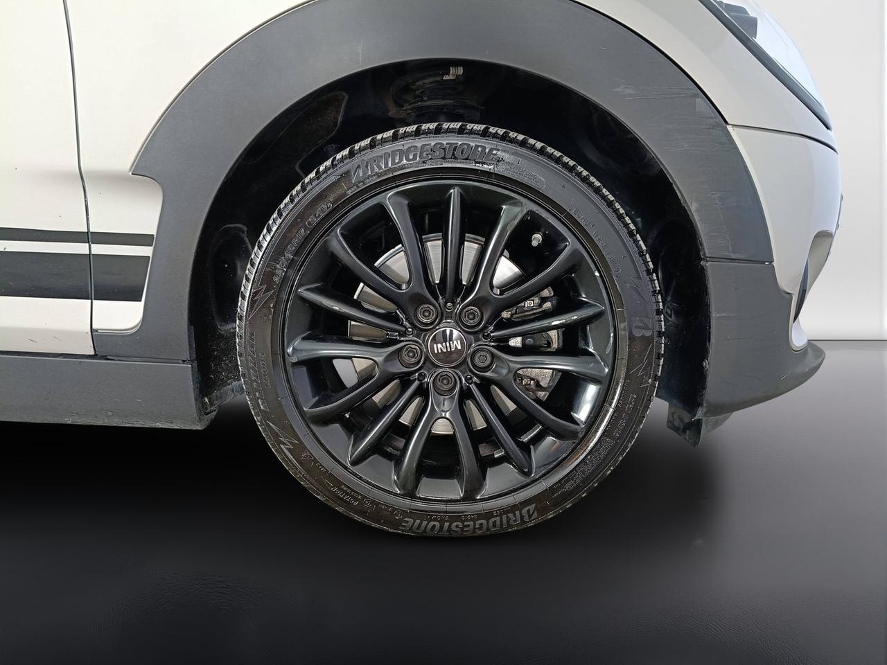 MINI Mini IV F54 2019 Clubman - Mini Clubman 2.0 Cooper D Essential auto