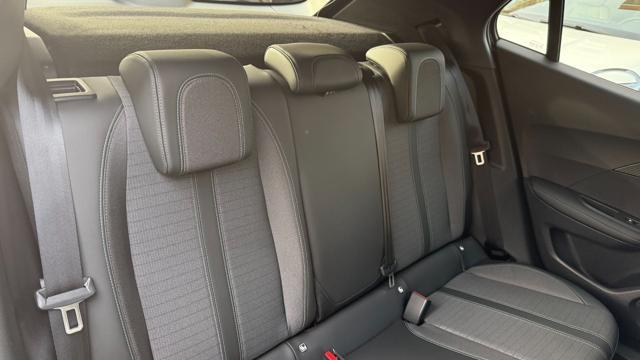 PEUGEOT 2008 1.2PURETECH 100CV S&S ALLURE*CL17*FULL LED*