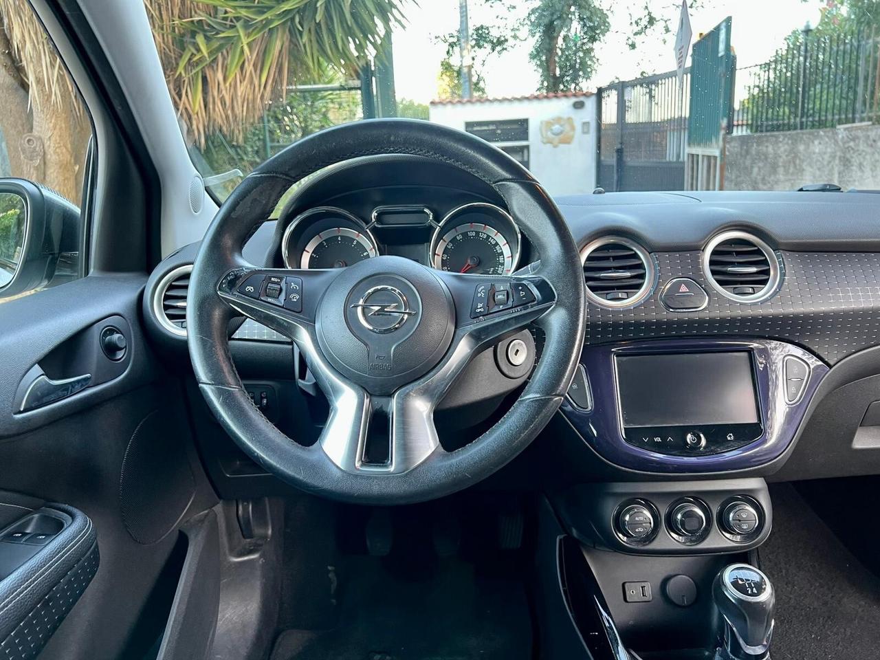 OPEL ADAM 1.4 Glam - 2013