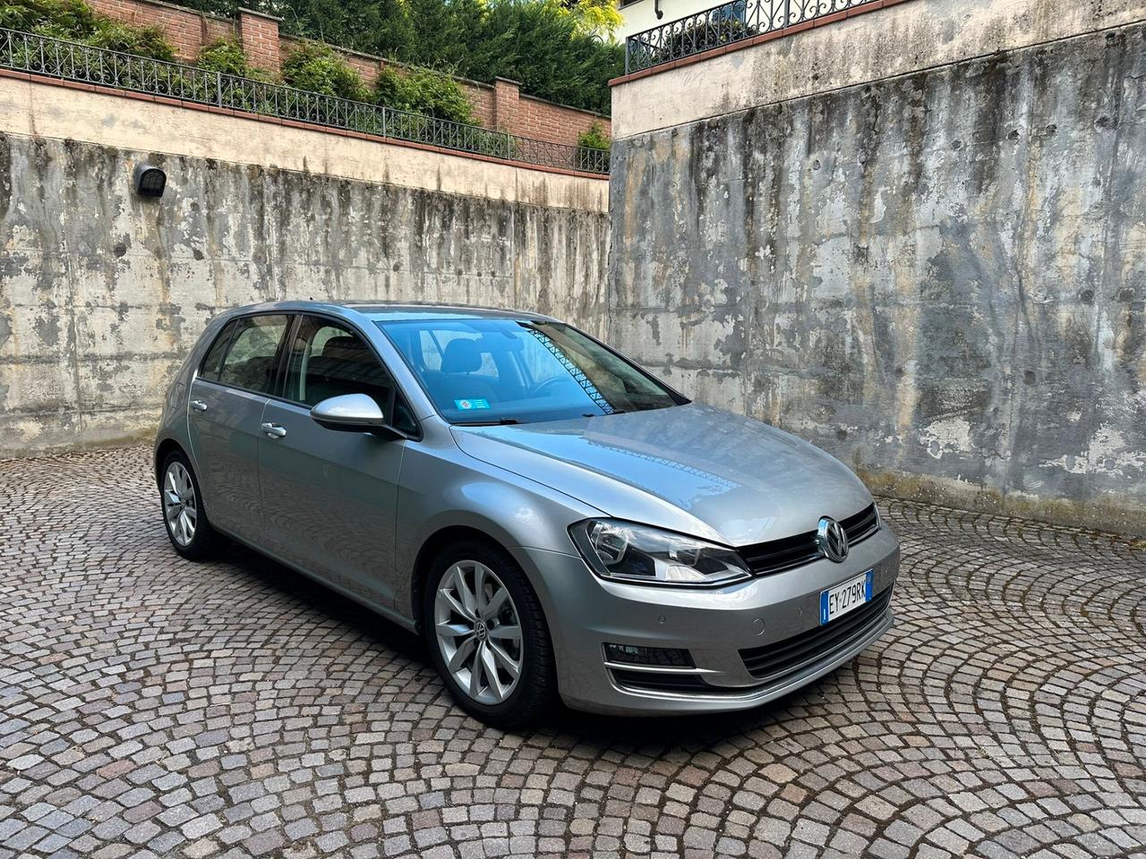 Volkswagen golf 1.6 TDI 110 cv euro 6b
