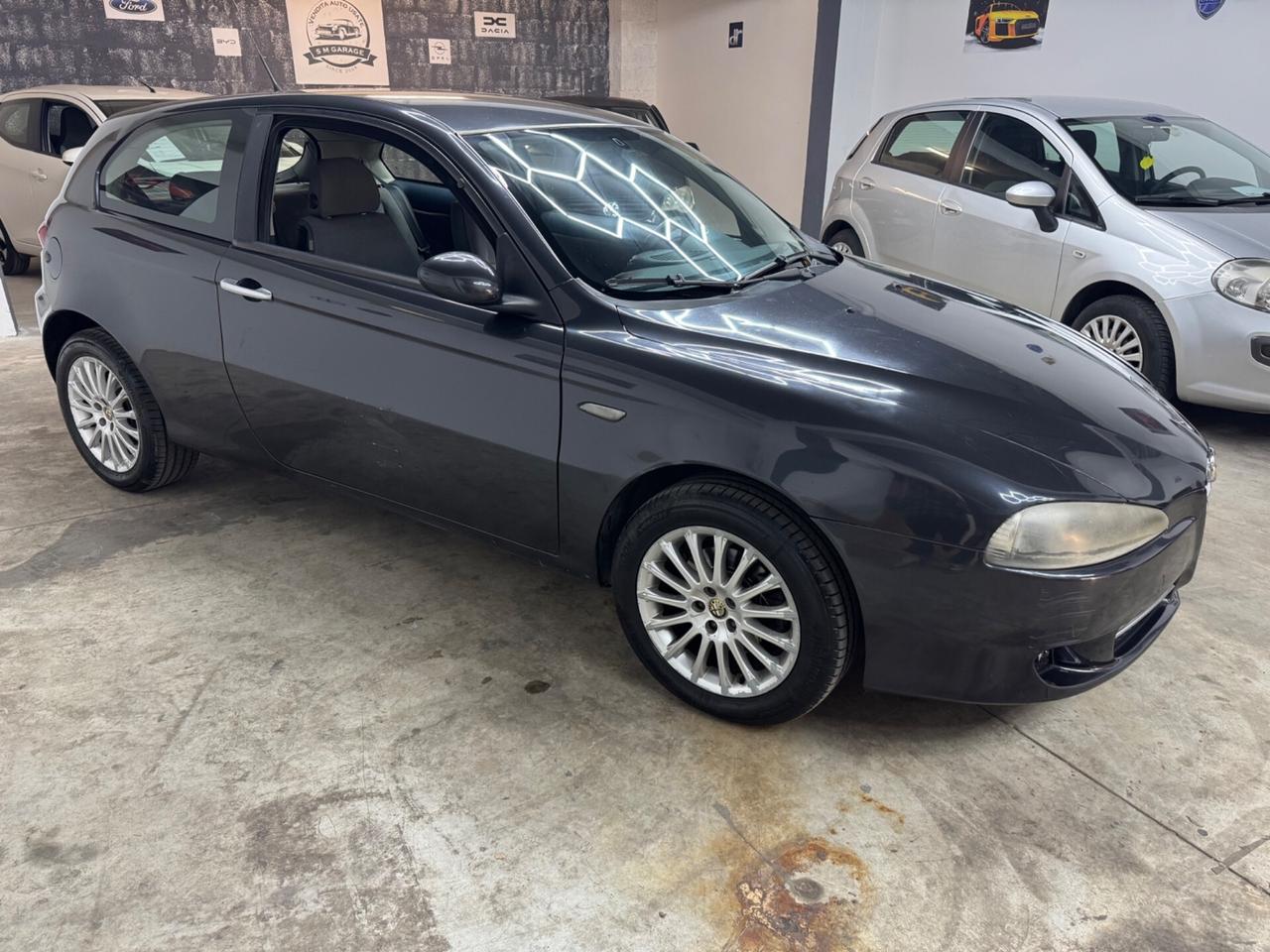 Alfa Romeo 147 1.6 GPL - 2008