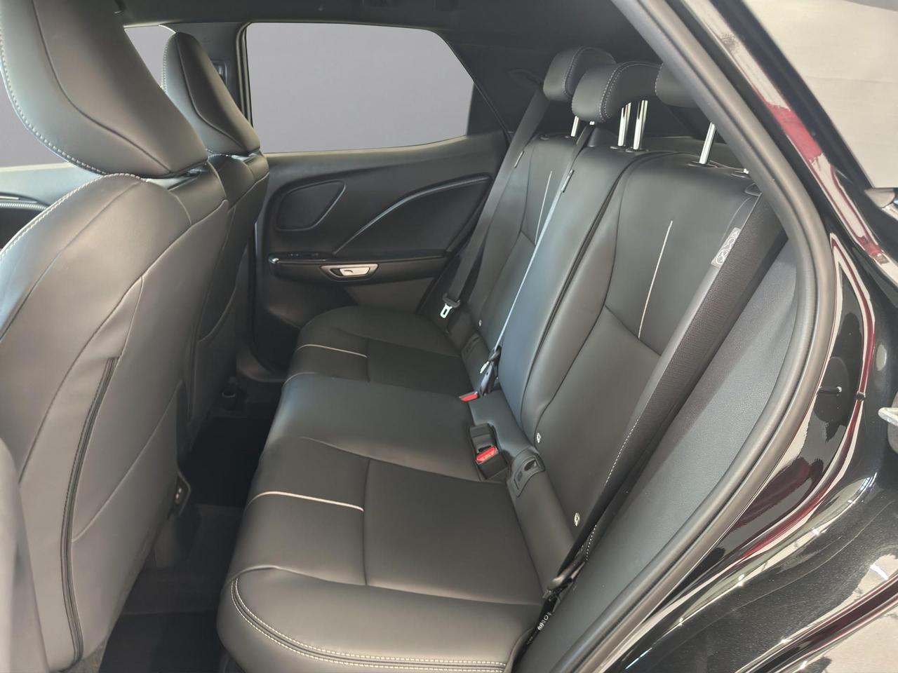 Lexus LBX 1.5 hybrid Relax 4wd