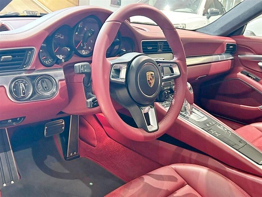 Porsche 911 3.0 Carrera S Coupé