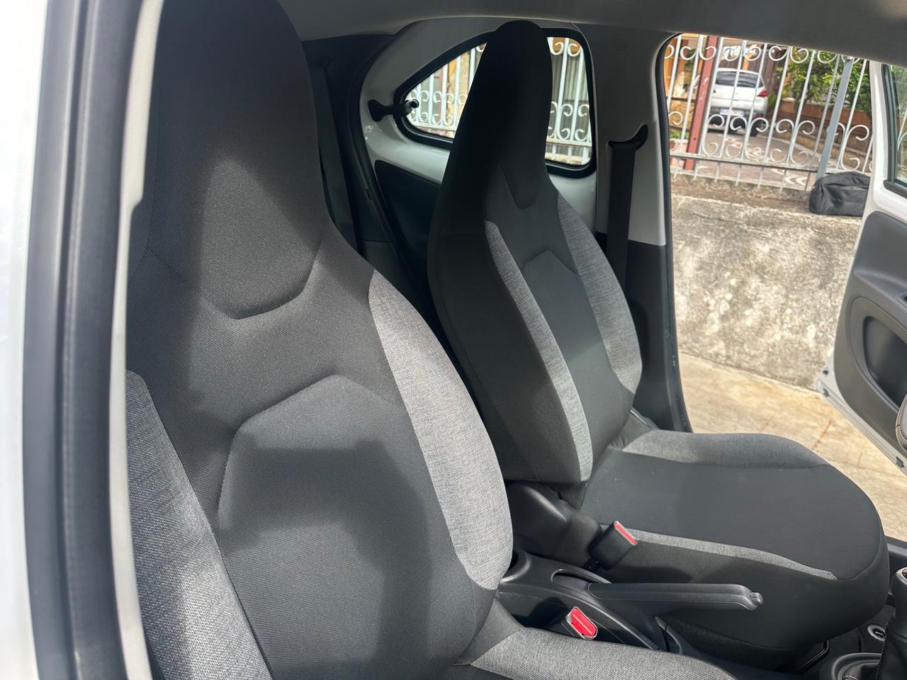 Toyota Aygo X 1.0 VVT-i 72 CV 5 porte Active