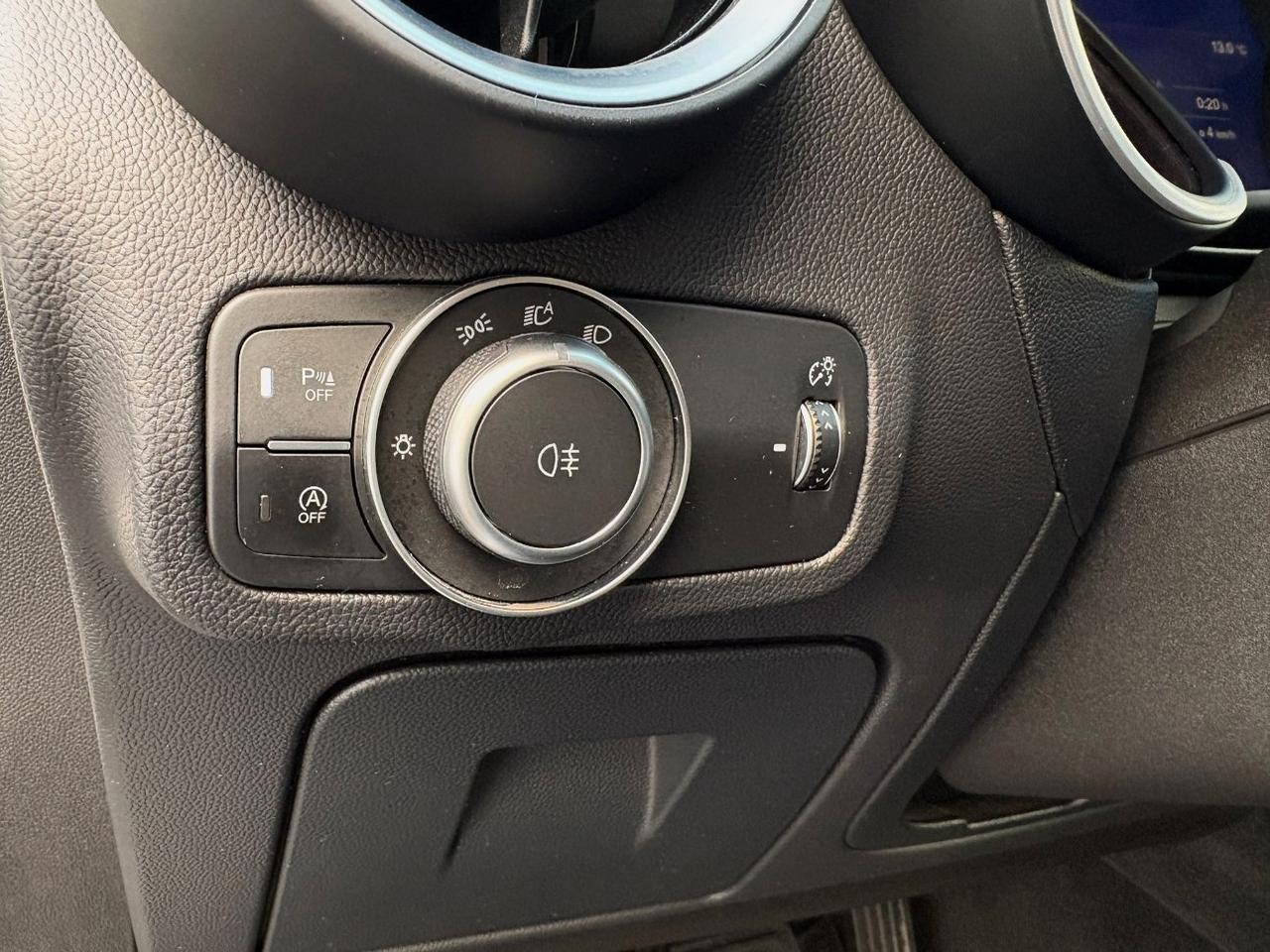 Alfa Romeo Stelvio 2.2 t Business rwd 160cv auto