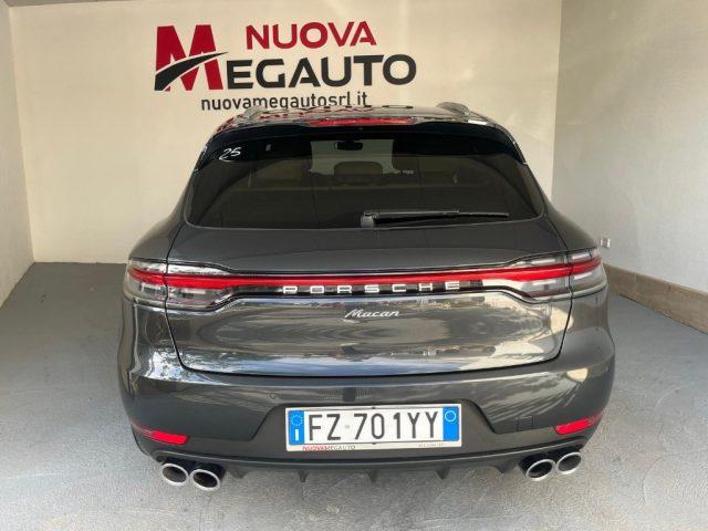 PORSCHE Macan 2.0
