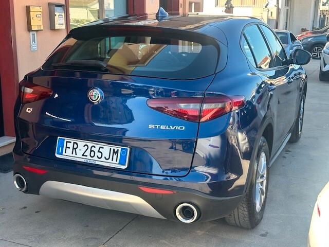 Alfa Romeo Stelvio 2.2 180CV 2018
