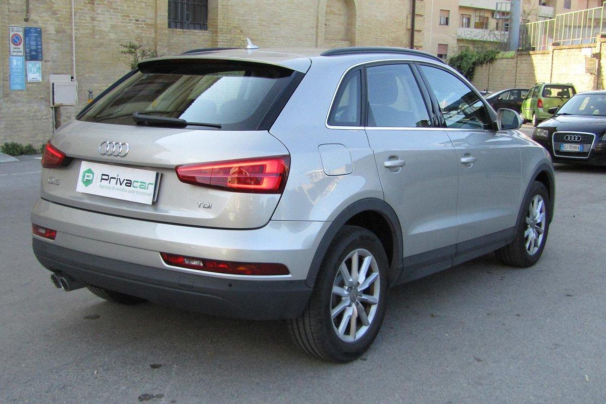 AUDI Q3 2.0 TDI 150 CV Business
