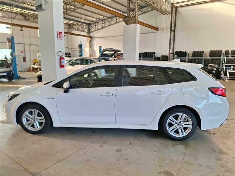 TOYOTA COROLLA TS 1.8 Hybrid Business Autom. WAGON