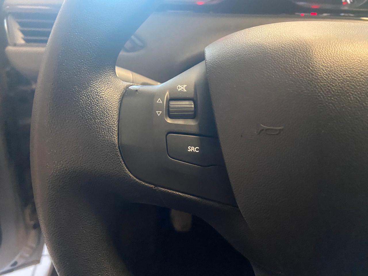 Peugeot 208 BlueHDi 75 5 porte Active