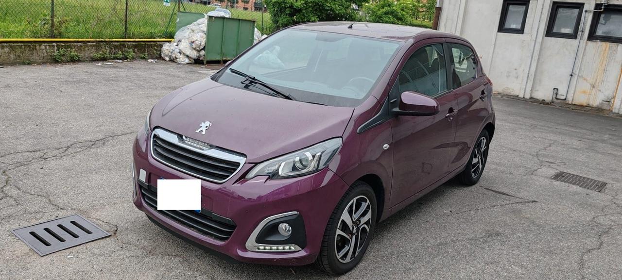 Peugeot 108 PureTech 82 5 porte Collection