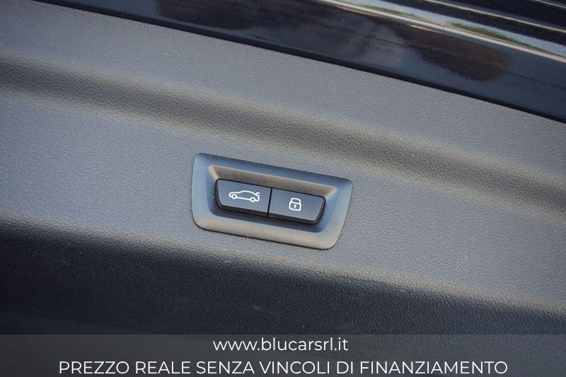 BMW X1 sDrive 18d X-Line DCT