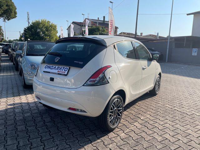 LANCIA Ypsilon 1.2 69 CV Ecochic GPL Platino