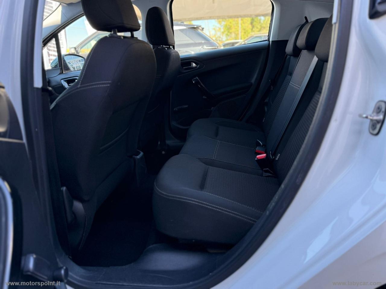 PEUGEOT 208 BlueHDi 75 5p. Allure