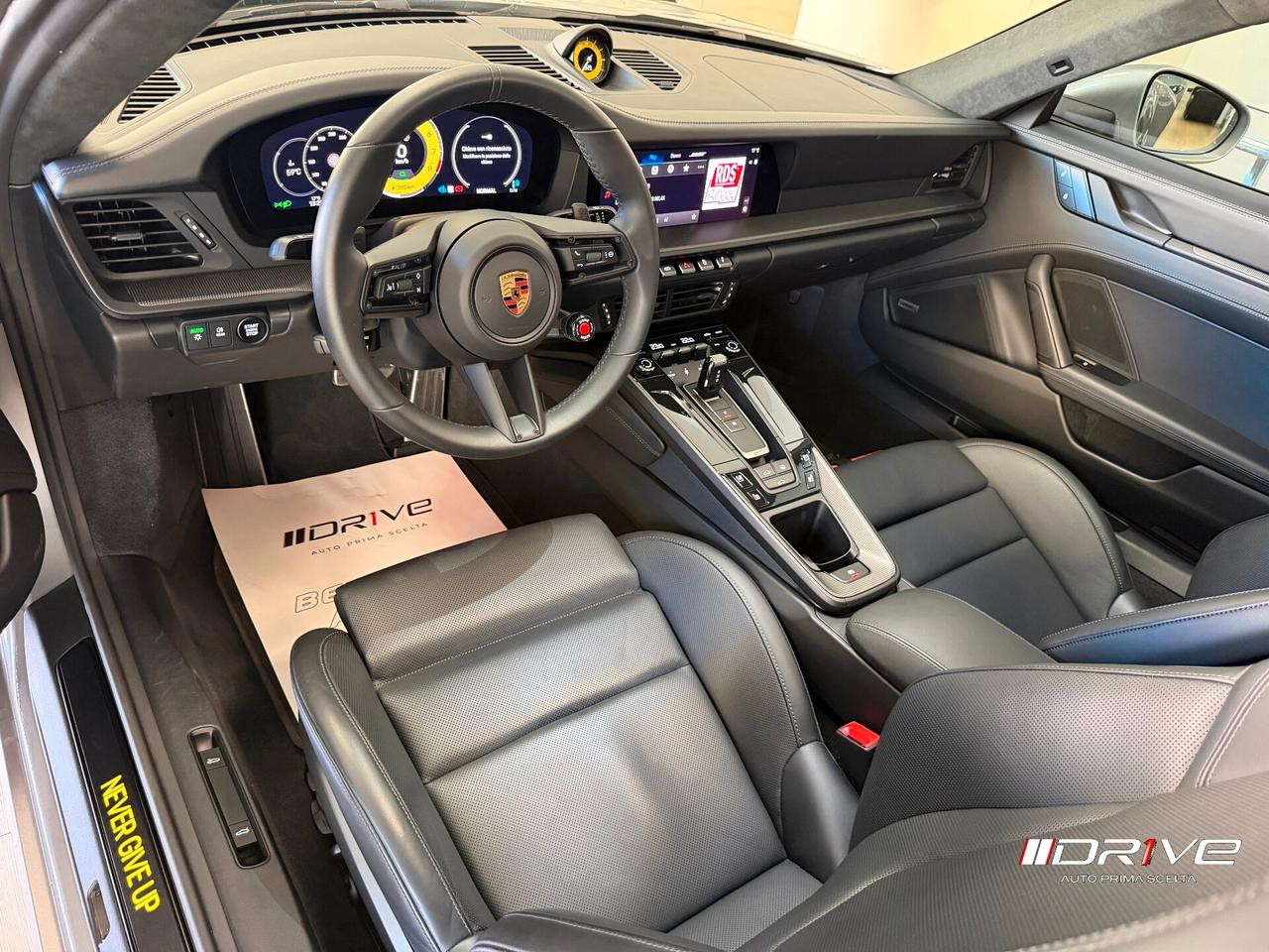 PORSCHE 911 (992) 911 Carrera 4 GTS