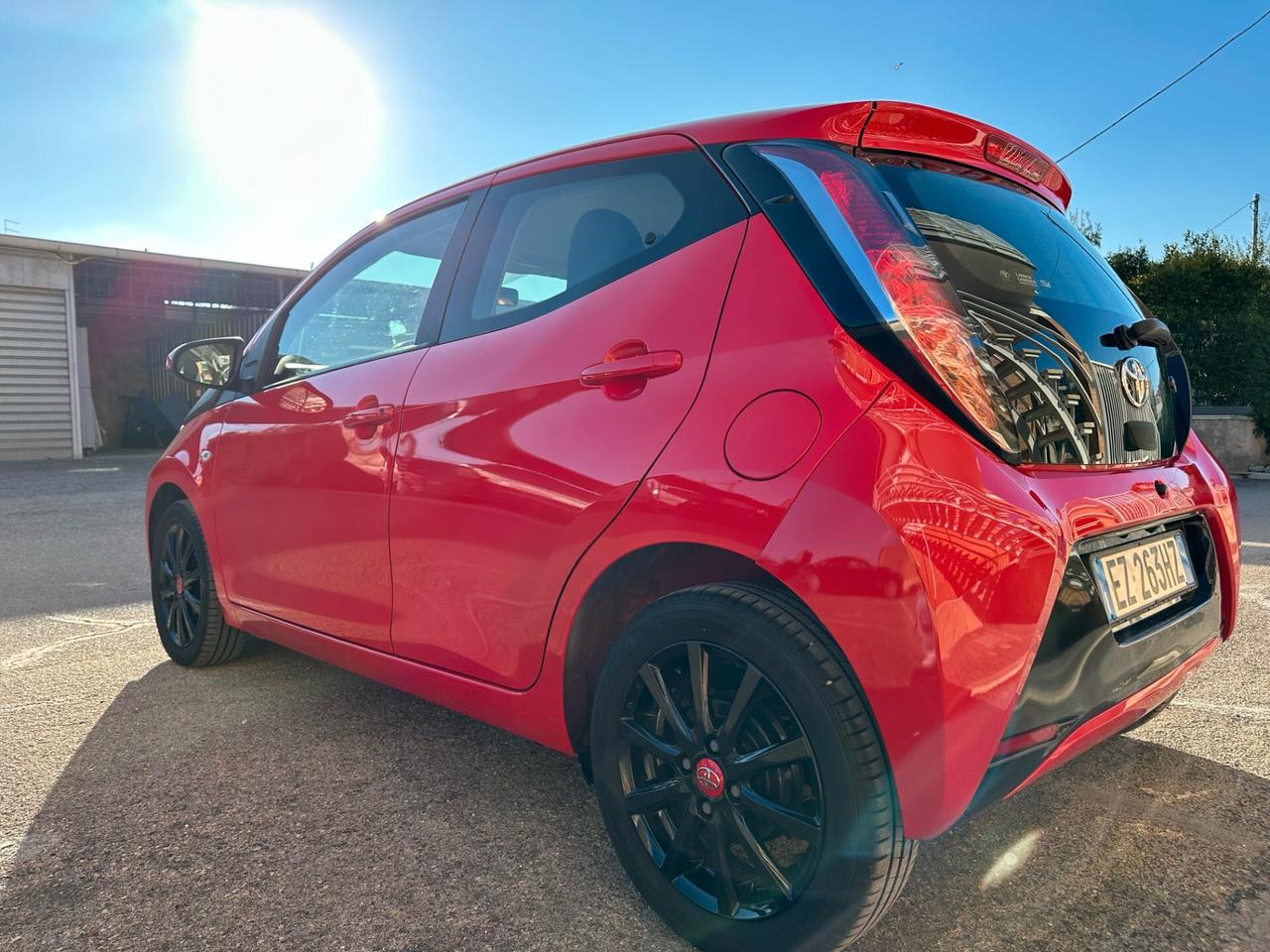 Toyota Aygo 1.0 VVT-i 69 CV 5 porte x-cool