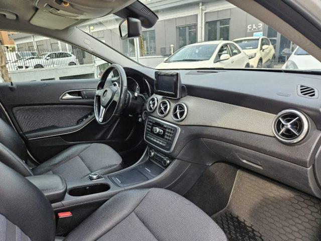 MERCEDES-BENZ GLA 200 CDI Automatic