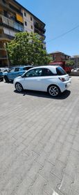 Opel Adam 1.4 WHITE-BLACK LINK con Blocksistem
