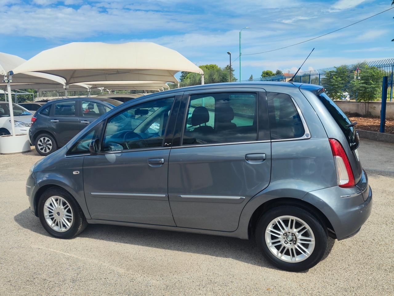 Lancia MUSA 1.3 Mjt 95 CV DFN Platinum del 2011