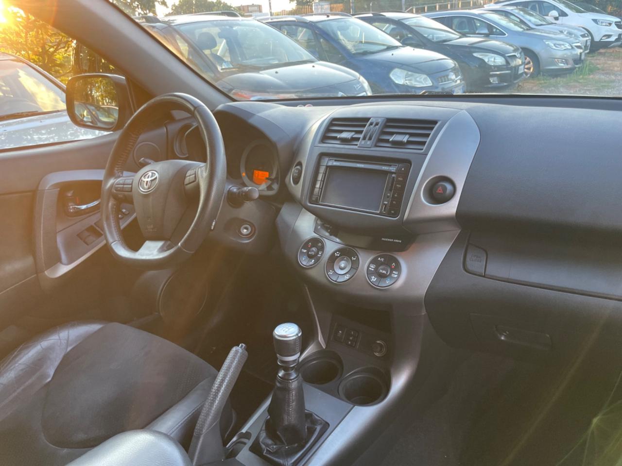 Toyota RAV 4 RAV4 Crossover 2.2 D-4D 150 CV DPF Exclusive