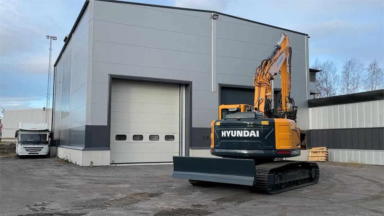 Hyundai HX235LCR,