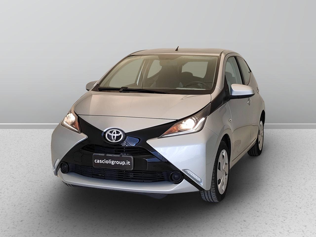 TOYOTA Aygo II 2014 - Aygo 5p 1.0 x-play my15