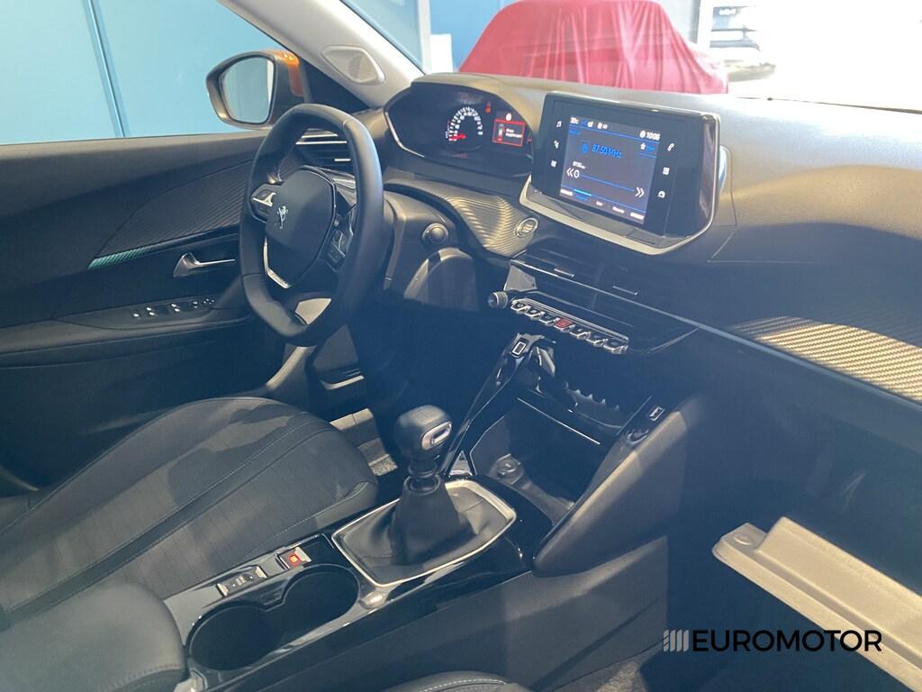 Peugeot 2008 1.2 PureTech Allure