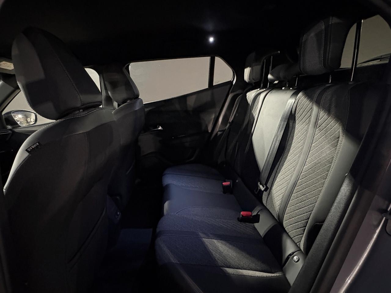 Peugeot 2008 PureTech 130 S&S EAT8 Allure Pack Automatic KM CERTIFICATI