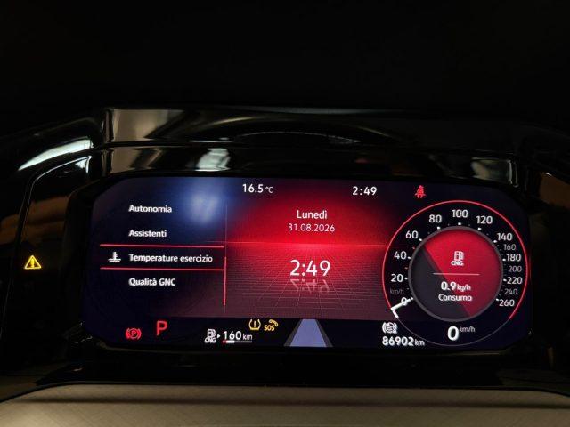 VOLKSWAGEN Golf Variant 1.5 TGI DSG Life