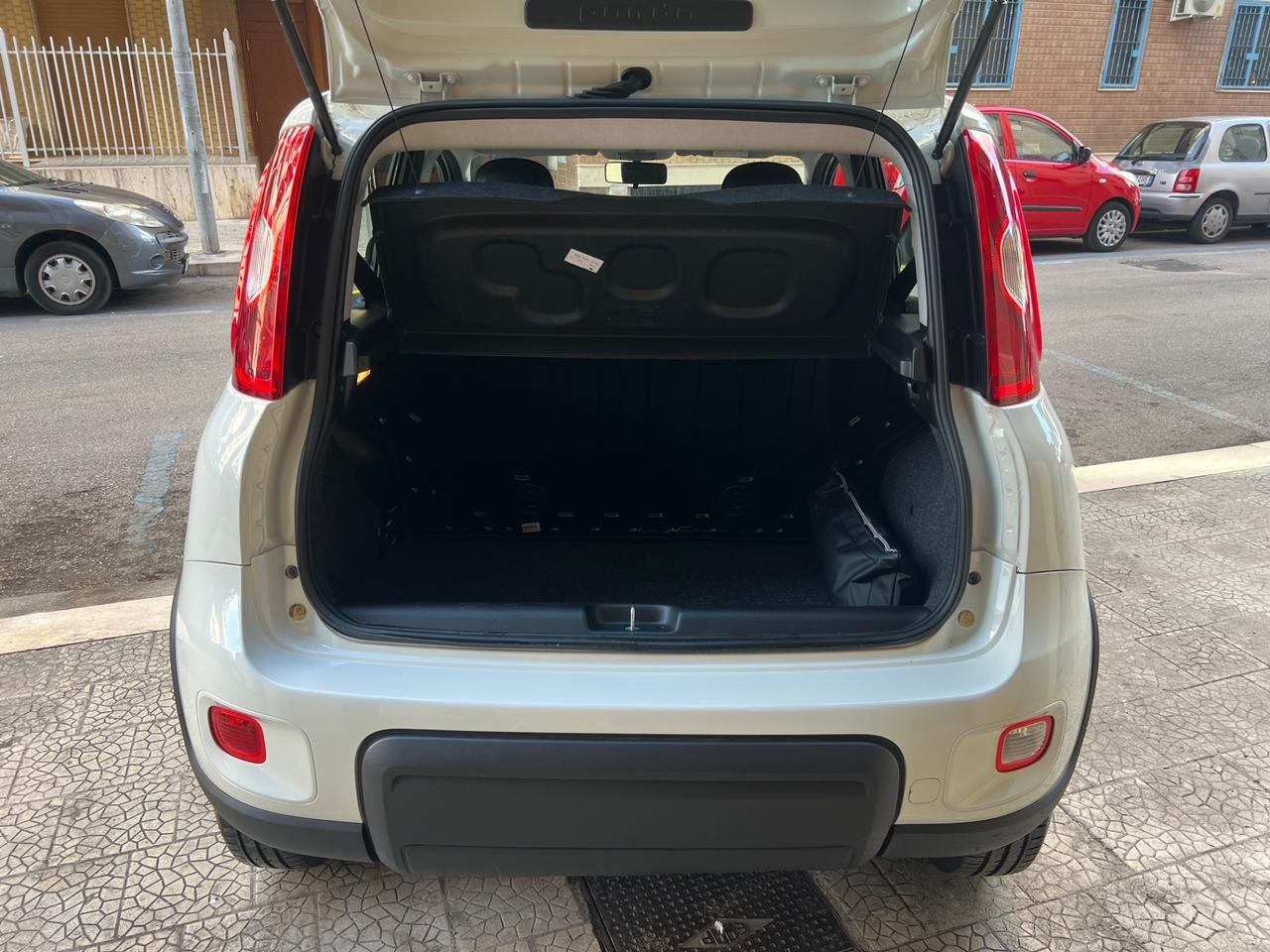 Fiat Panda 0.9 TwinAir Turbo Natural Power City Cross