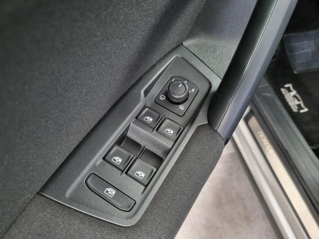VOLKSWAGEN Tiguan 2.0 TDI SCR DSG 4MOTION Business BMT