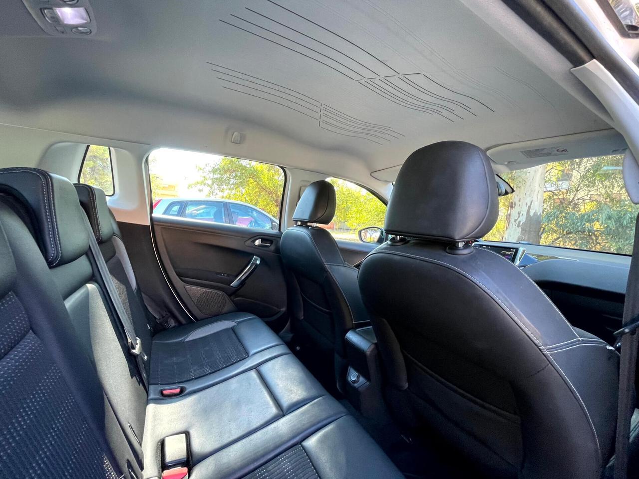 Peugeot 2008 GARANZIA 24 MESI 1.6 e-hdi Allure s NEOPATENTATI