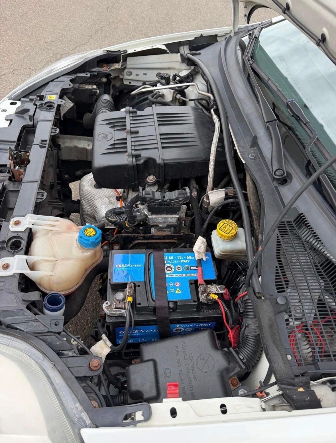 Punto 5p 1.4 Natural Power Street 70Cv E6b