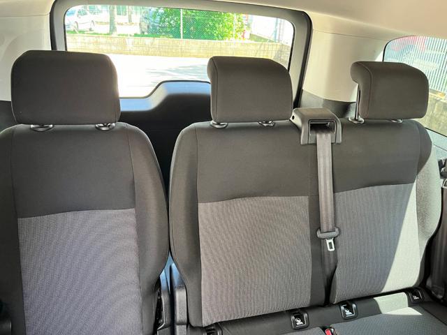 PEUGEOT Traveller BlueHDi 120 S&S Long Business 9Posti