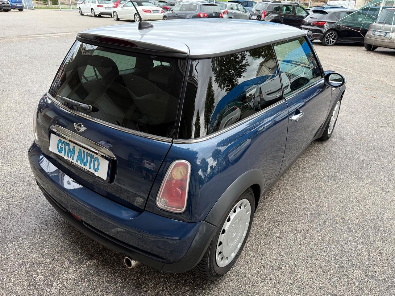 Mini 1.6 16V Cooper Checkmate