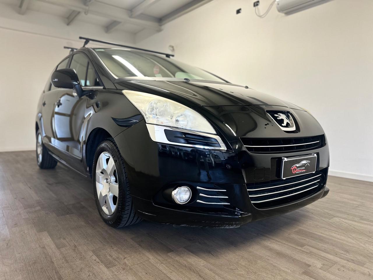 Peugeot 5008 1.6 HDi 112CV Business 7 POSTI
