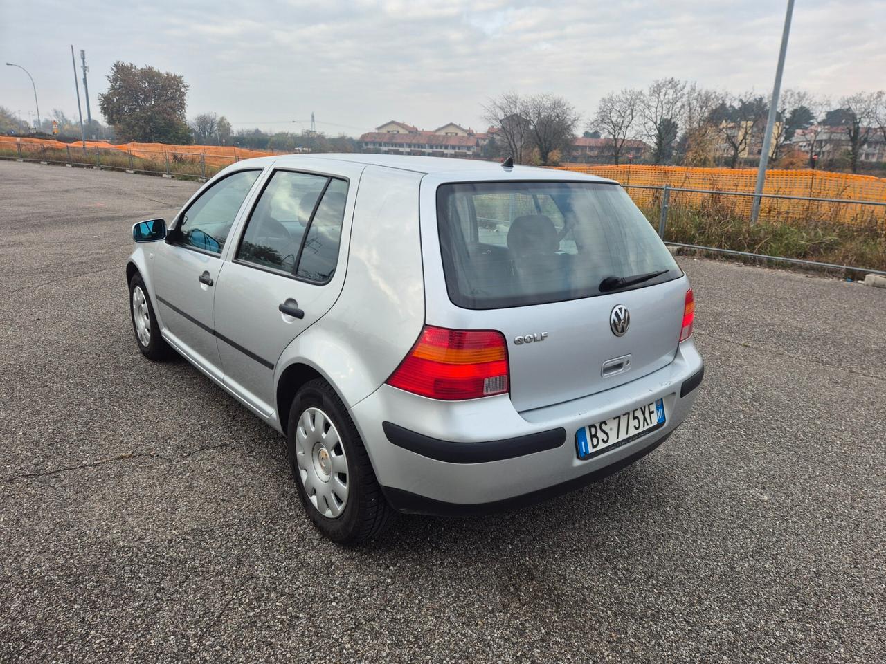 Volkswagen Golf 1.4 Benzina 16V cat 5 porte Euro 4
