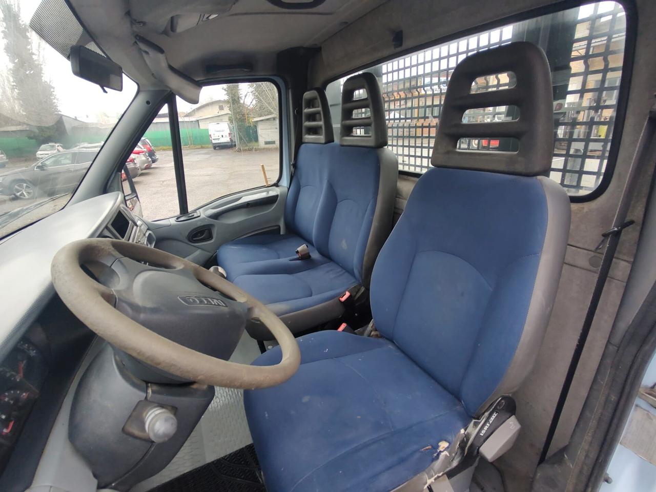 Iveco Daily RIBALTABILE TRILATERALE, SCATTOLINI SCIV 35c12 2.3jtd OK NEOPATENTATI.