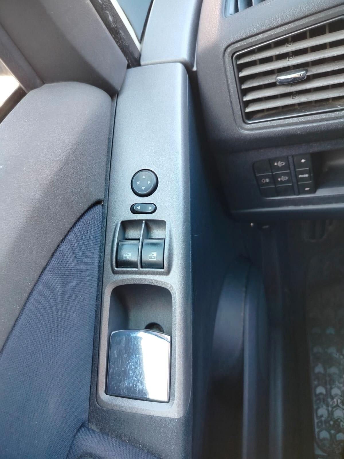 Lancia MUSA 1.3 Multijet 16V 70 CV Oro