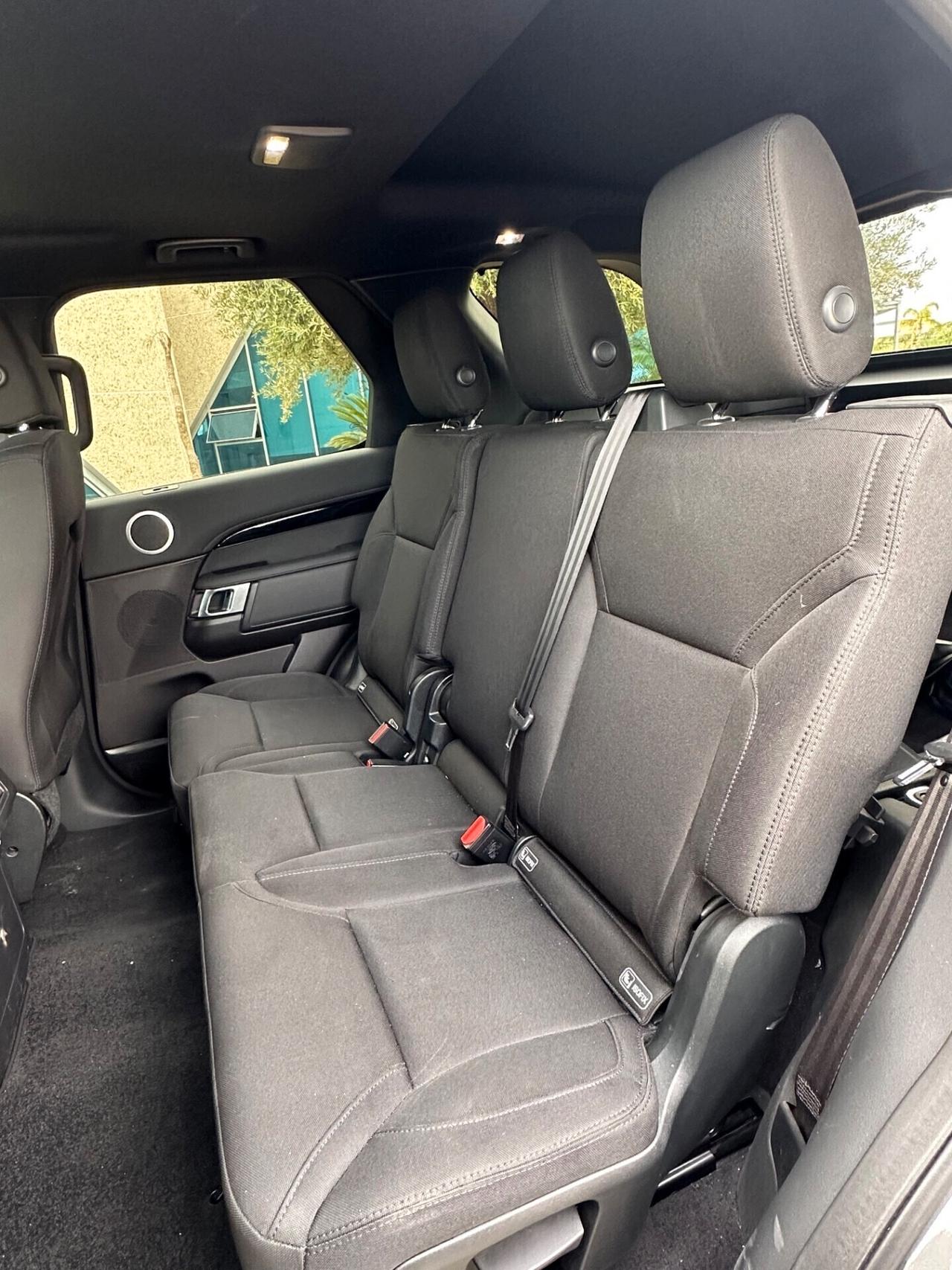 Land Rover Discovery HSE 240cv Super Offerta T-stock prezzo imperdibile