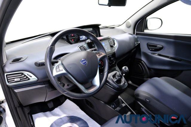 LANCIA Ypsilon 1.0 FIREFLY 5 PORTE S&S HYBRID GOLD PLUS