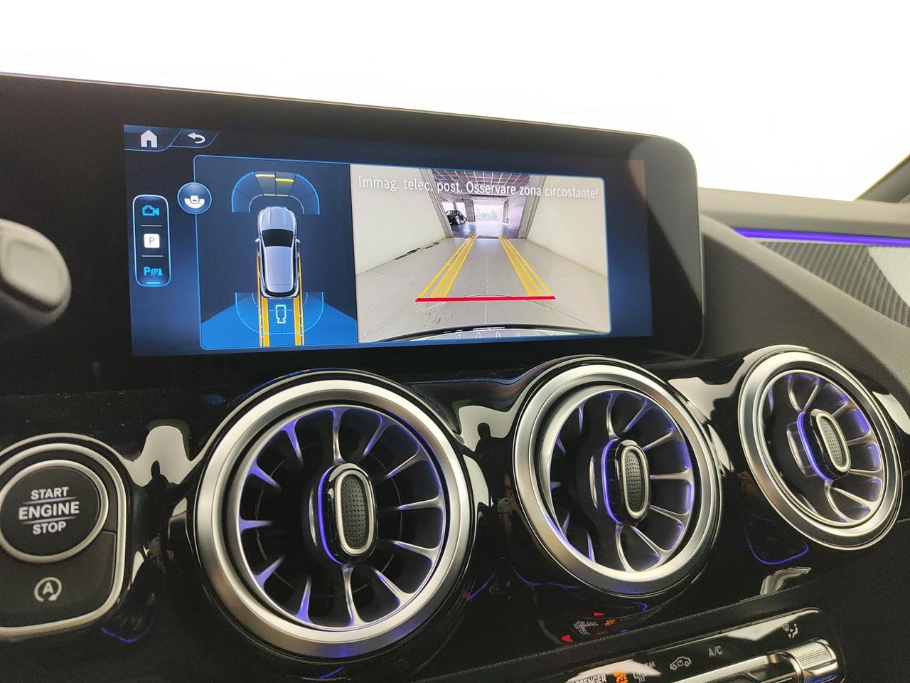 Mercedes-Benz GLA 200 d