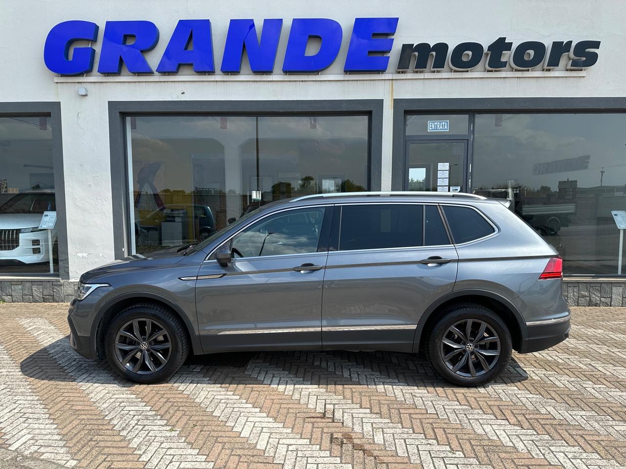 Volkswagen Tiguan Allspace 2.0 tdi Life 150cv 7posti DSG *PREZZO REALE*