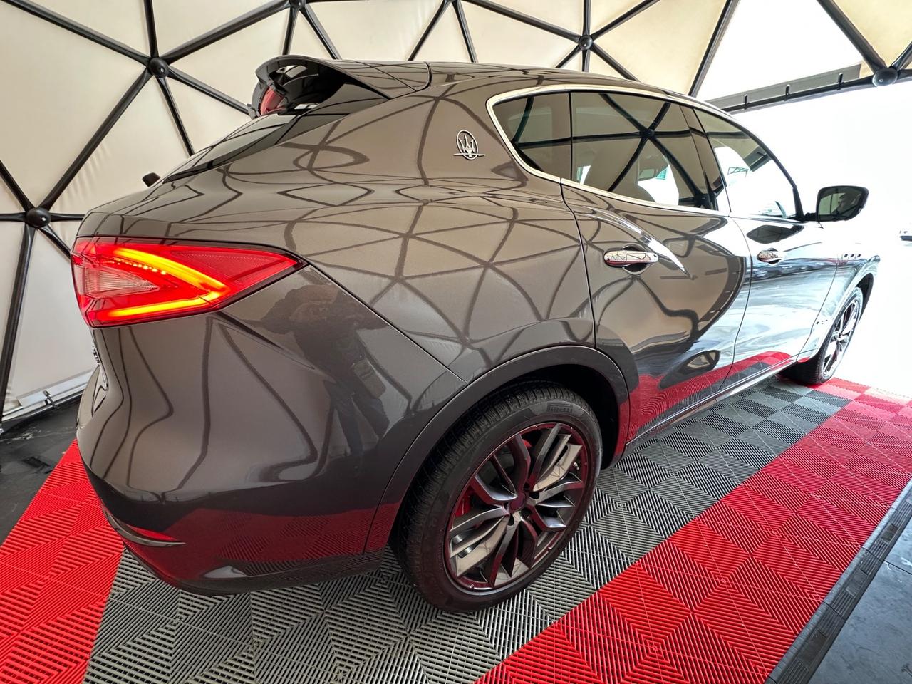 Maserati Levante V6 AWD Gransport